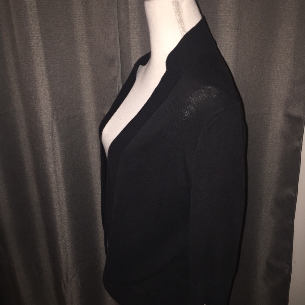 Black sweater - Picture 2 of 5